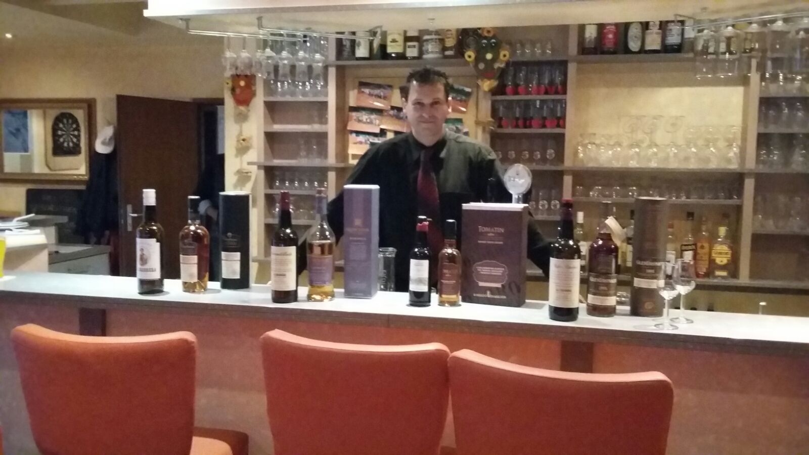 Spanien trifft Schottland Sherry & Whisky-Tasting im Tennisclub Gruiten / Haan