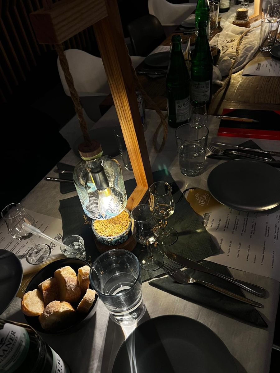 6tes The Whisky Chamber Vertical Tasting im Atelier AndersArtig